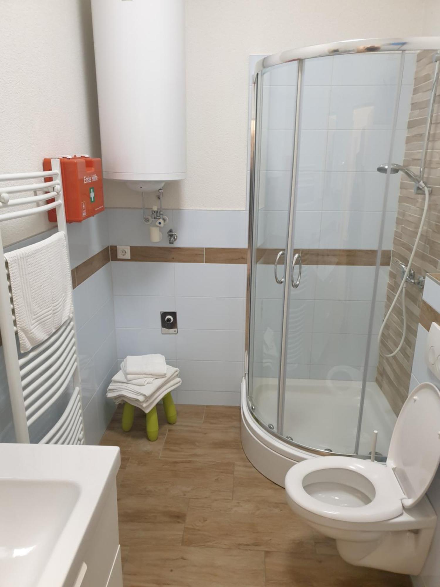 Apartment & Zimmer Hofacker Pernegg an der Mur Екстериор снимка